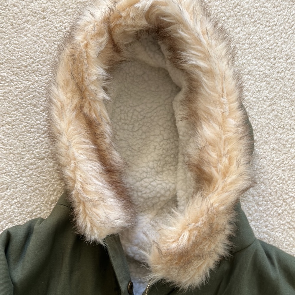 Ladies Coat - Picture 4 of 4